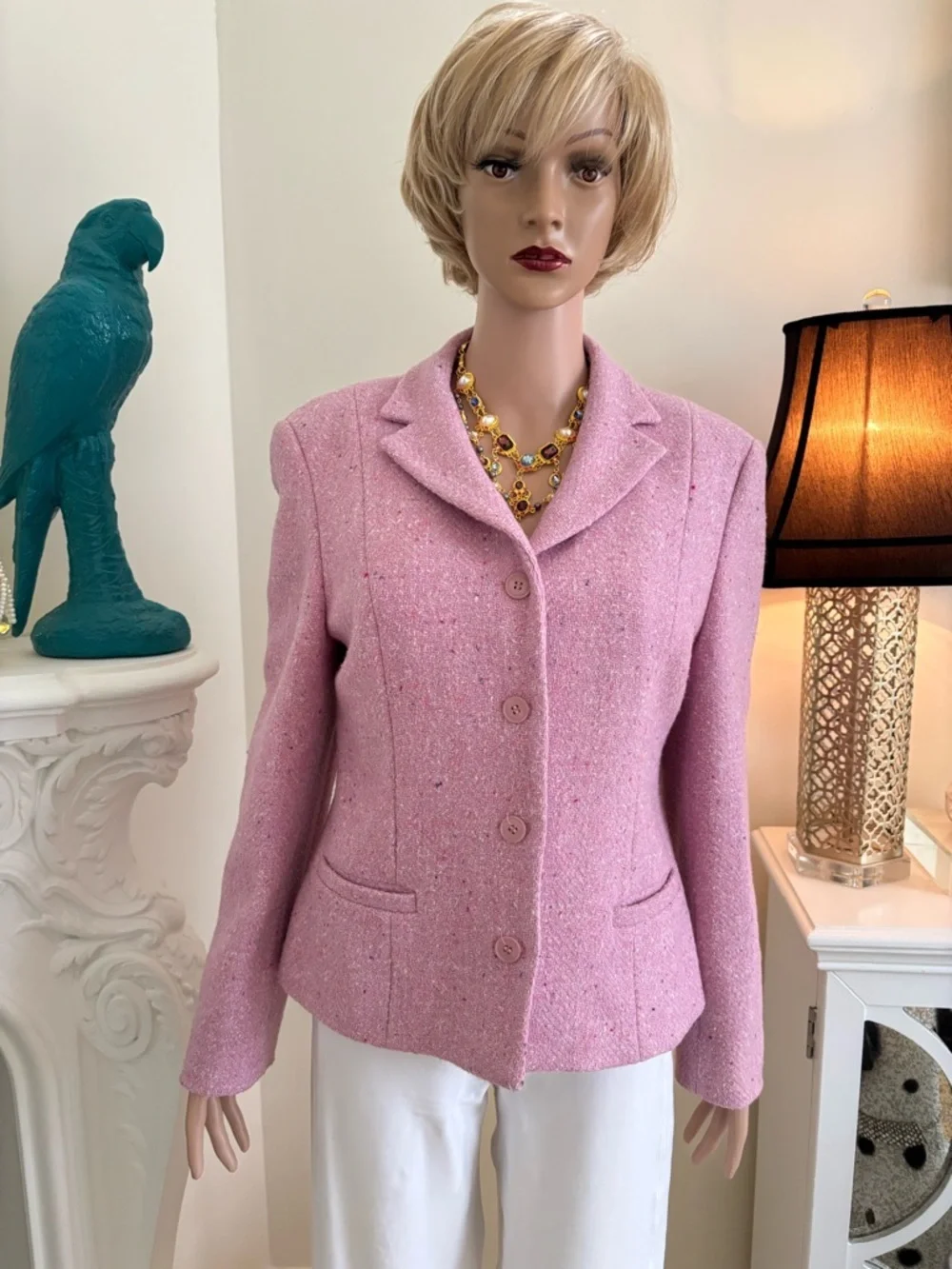 Classic Pink Tailored Women's Blazer - Picture 2 of 14